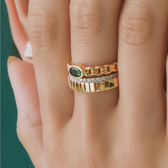 Audrey by Aurate Green Tourmaline Chain Link Ring in Gold Vermeil - Picture 7 of 8